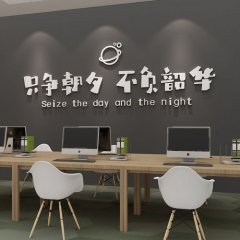 酒店花kaiyun官方网站洒很脏(酒店很脏吗)